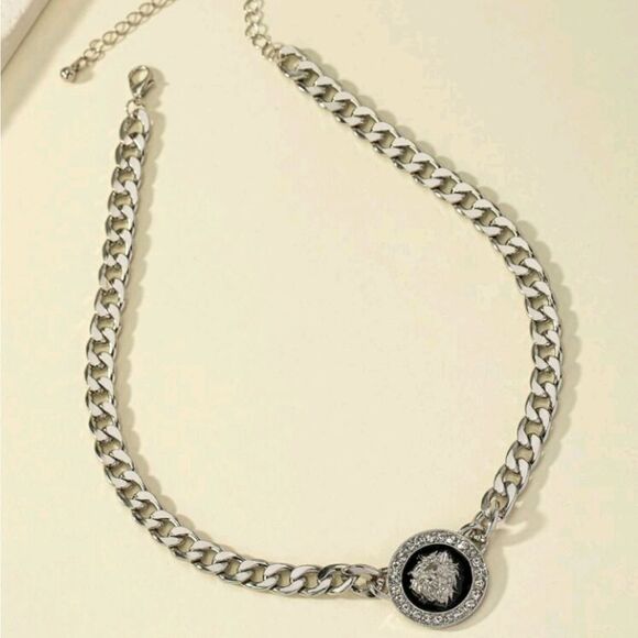 Silver Black Lion Head Chain Link Necklace - Picture 2 of 4